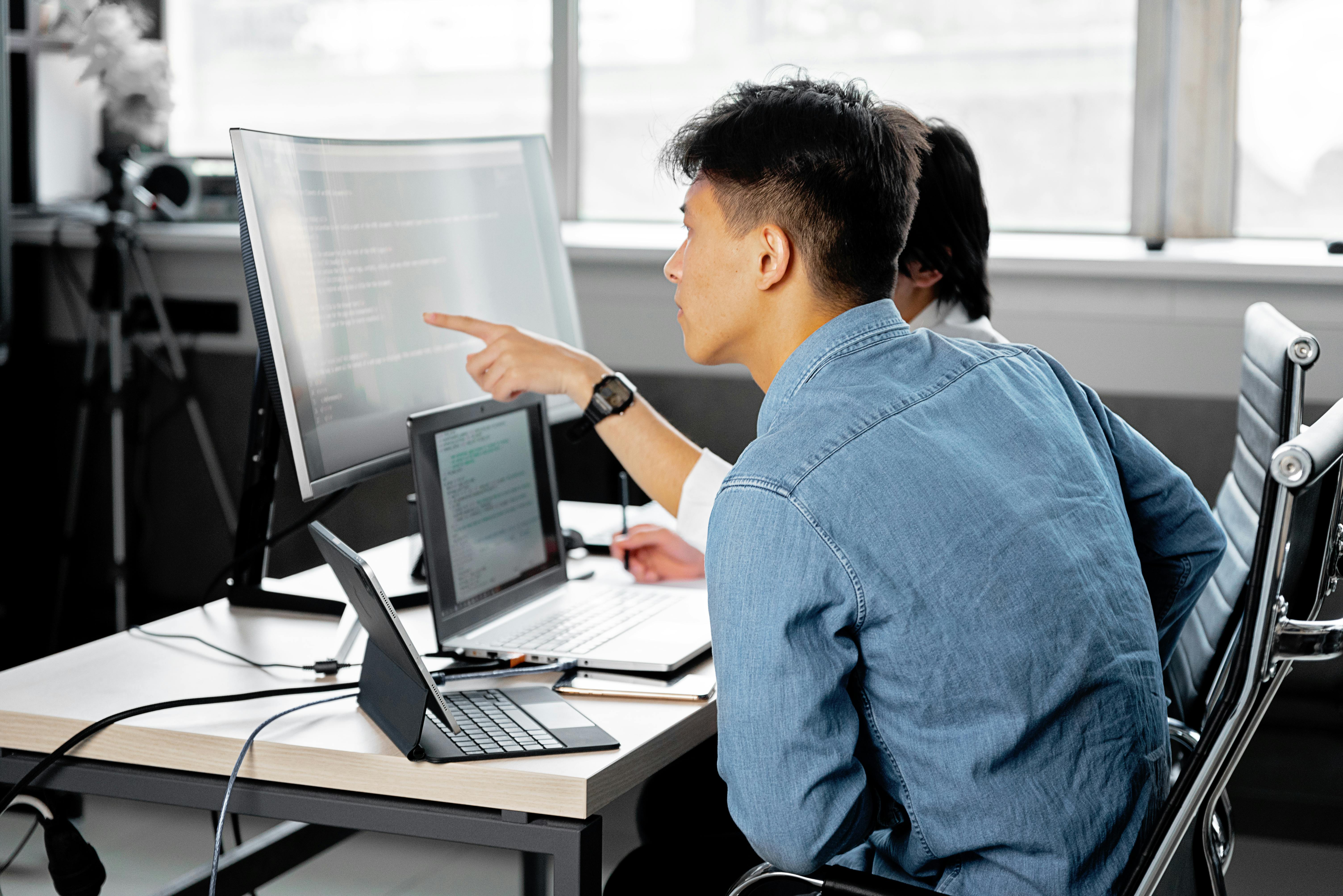 Benefits of working with digital commerce companies in Vietnam for business growth